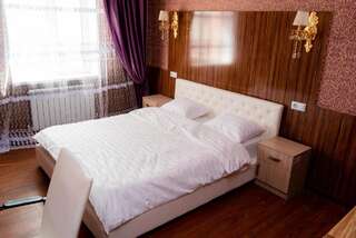 Отель Antalya Нур-Султан Большой двухместный номер с 1 кроватью-1